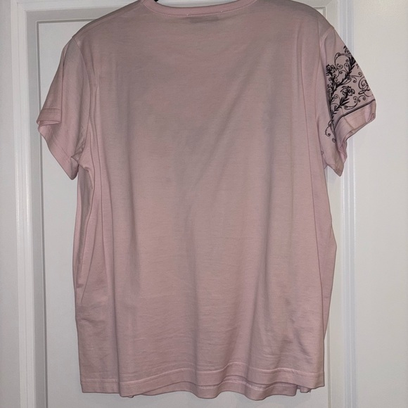 Givenchy Tshirt - Picture 2 of 3